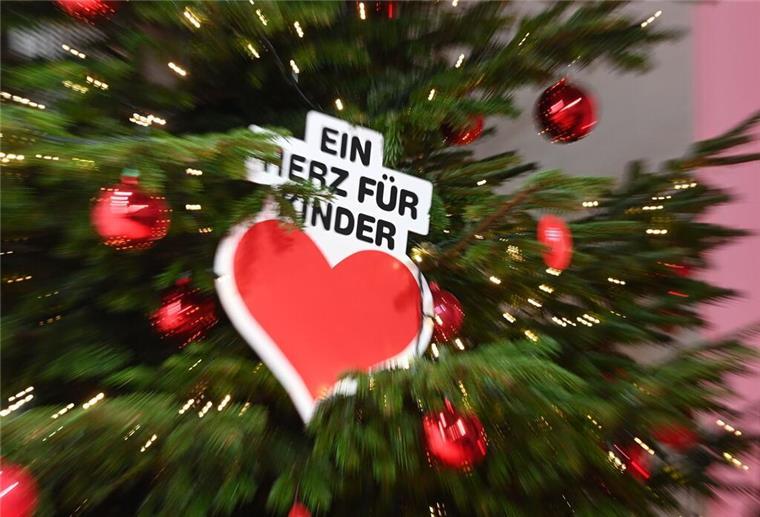 „Ein Herz für Kinder“: Ehrenpreis für Toni Kroos Die Organistation „Ein Herz für Kinder“ gibt es seit mehr als 45 Jahren. (Archivbild)