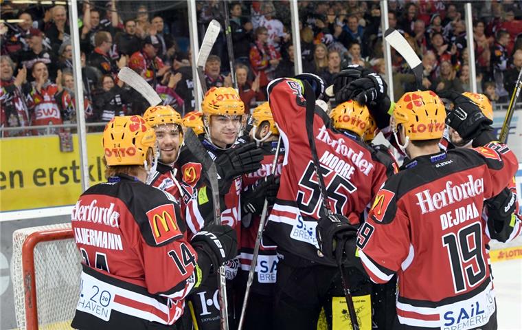 Die Fischtown Pinguins sind bereit für den zweiten Teil der Playoff-Schlacht gegen München Die Pinguins sind in Playoff-Laune.
