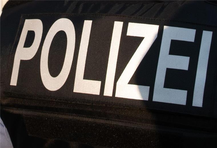 Raub im Leher Stadtpark: Täter machen merkwürdige Beute Die Polizei berichtet von einem Raub im Stadtpark Lehe.
