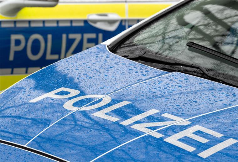 Randale in Bremerhavener Arztpraxis: 38-Jähriger greift zwei Personen an Polizei