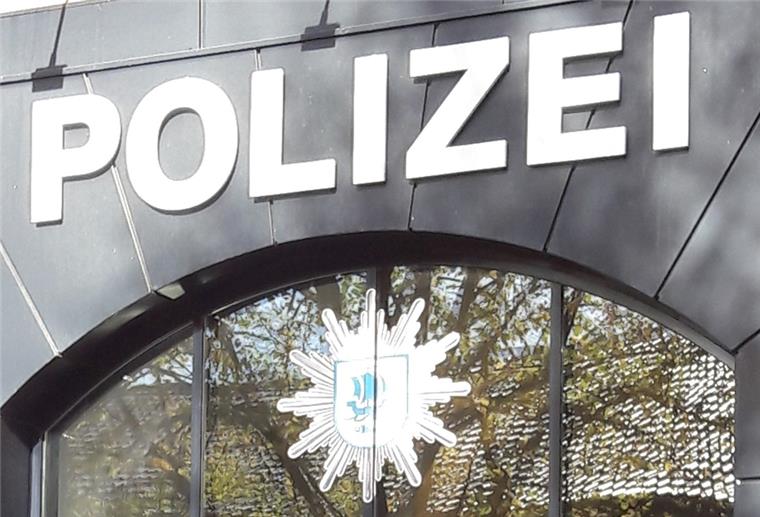 Die Polizei Bremerhaven sucht Augenzeugen des Handy-Diebstahls in der Goethestraße.