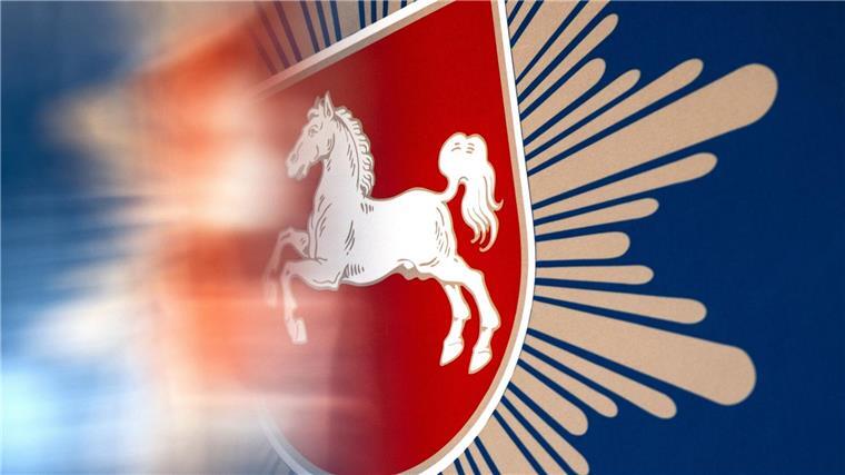 Erneute Durchsuchungen bei Polizisten wegen Chatgruppe Die Polizei in Niedersachsen steht erneut unter Druck wegen einer problematischen Chatgruppe. (Symbolbild)