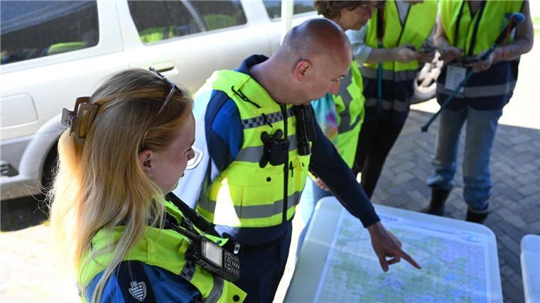Die Polizei in Ostfriesland bittet bei der Suche nach den vermissten Kindern die Bevölkerung um Mithilfe. 
