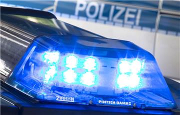 Die Polizei in Sittensen sucht Einbrecher, die mit Hilfe einer Leiter in ein Wohnhaus eingestiegen sind. 