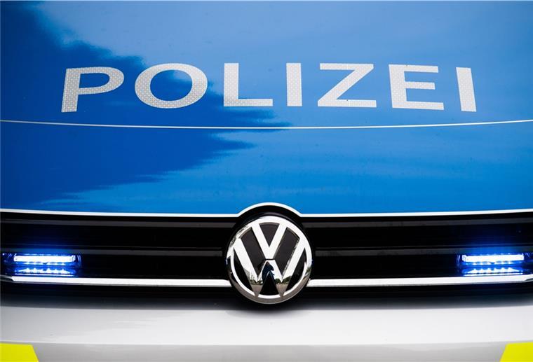 Kreis Rotenburg: Motorrad erfasst Jogger Die Polizei musste nach einem Unfall am Sonntagmorgen die B 75 bei Lauenbrück für vier Stunden sperren.
