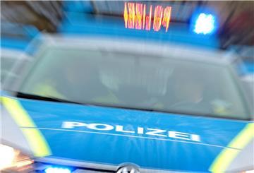 Die Polizei Rotenburg ermittelt, nachdem Unbekannte dort fünf Taxis aufgebrochen haben.