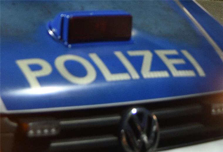 Geldwäsche in Bremen: Polizei sucht diesen Mann Die Polizei sucht nach einem mutmaßlichen Geldwäscher.