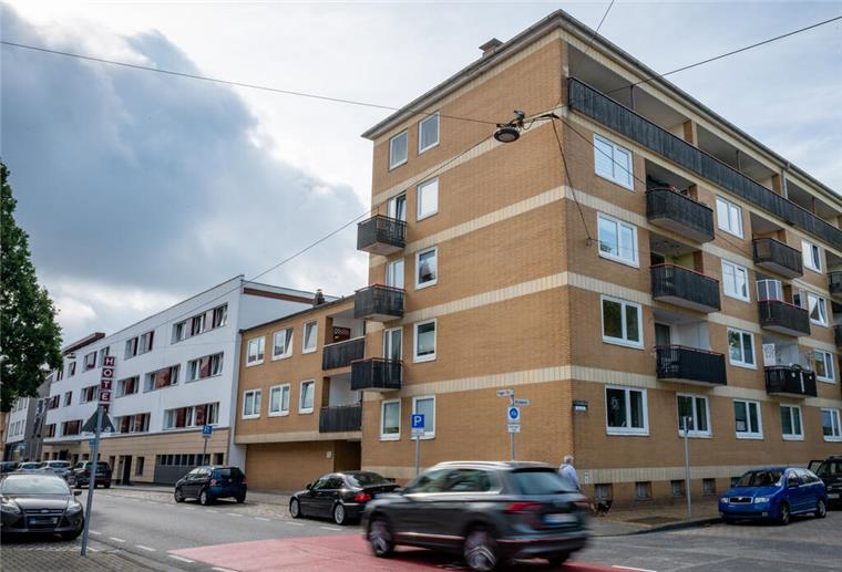 Rätsel um alte Bierflasche: Die Geschichte hinter dem Haus in der Langestraße 36 Die Prager Straße 36 neben und mit dem Hotel Haverkamp.
