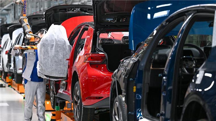 Die Produktion bei VW läuft auch nächste Woche weiter. (Archivbild)