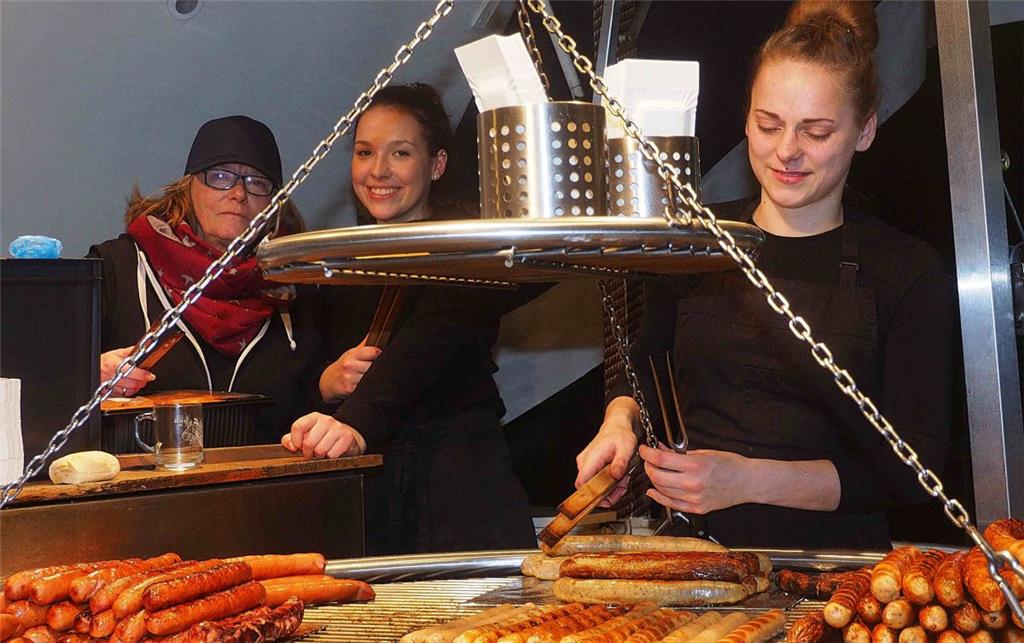 Die "Drei Damen vom Grill" hatten ordentlich was zu tun. "Rock in...