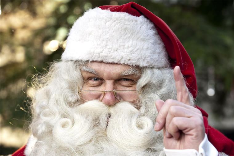 Weihnachten aus Kindersicht: Redakteure erinnern sich Die Redakteure des Landkreises Cuxhaven wünschen frohe Weihnachten. Aber vorher haben sie ihre Erinnerungen an das Fest aufgeschrieben.