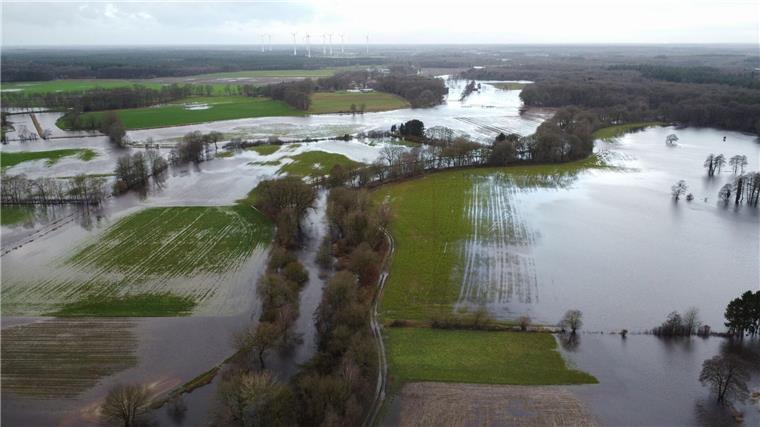 Kommunen fordern mehr Fördergelder für Starkregenschutz Die Region um Oldenburg war zum Jahreswechsel wochenlang vom Hochwasser betroffen. (Archivbild)