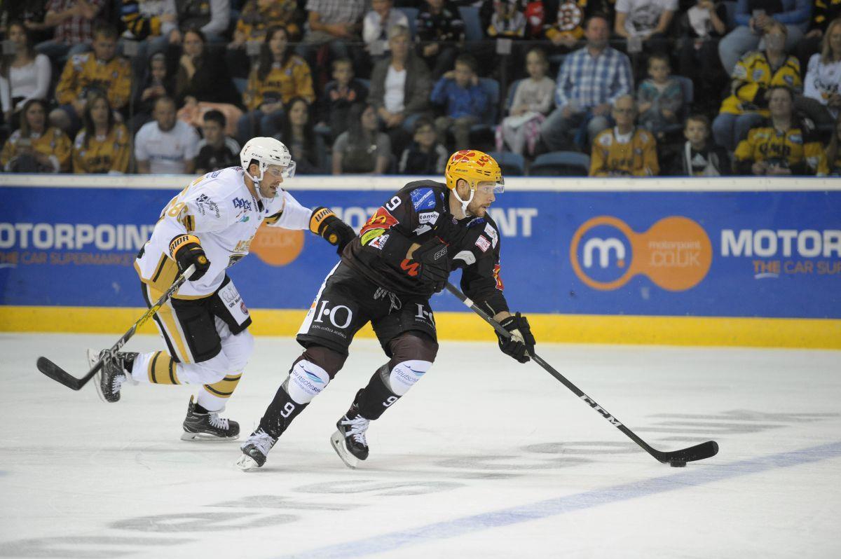 Fischtown Pinguins verlieren in Nottingham Die Reihe um Jan Urbas glänzte auch bei den Nottingham Panthers