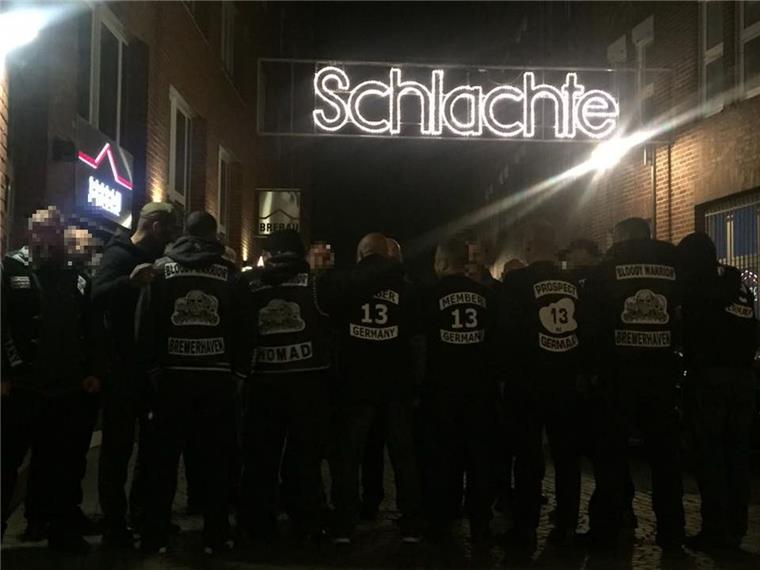 Die Rockergruppe "Bloody Warrior" hat sich in Bremerhaven gegründet. Anhänger liefen Anfang Oktober in ihren Kutten an der Bremer Schlachte auf.