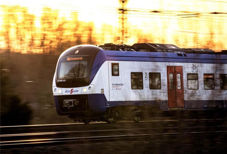 Ein Zug der Nordwestbahn