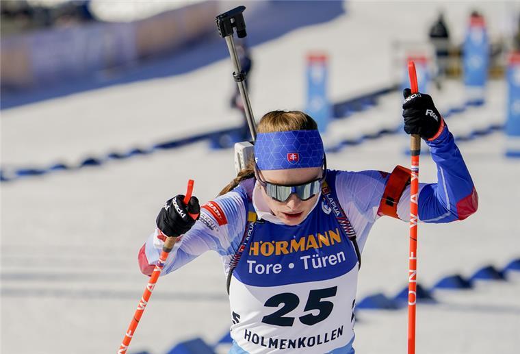 Biathlon-Weltverband schließt Russland und Belarus weiter aus Biathlon-Weltcup in Holmenkollen, Läuferin