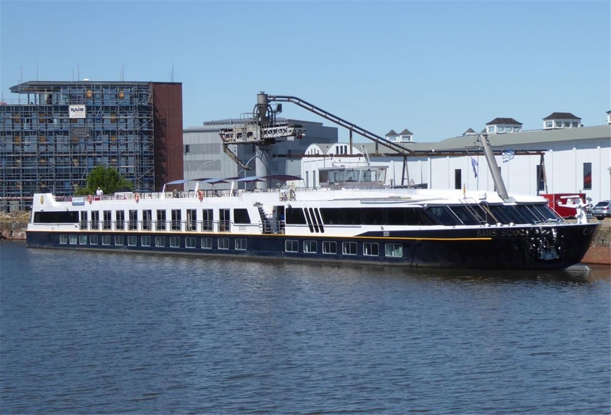 Flusskreuzfahrtschiff „Sans Souci“ legt Stopp in Bremerhaven ein Die „Sans Souci“ liegt nun in Bremerhaven.