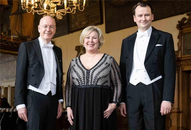 Bremen: Die Schaffermahlzeit wird weiblicher Jens Lütjen, Janina Marahrens-Hashagen und Christoph Klosterkemper