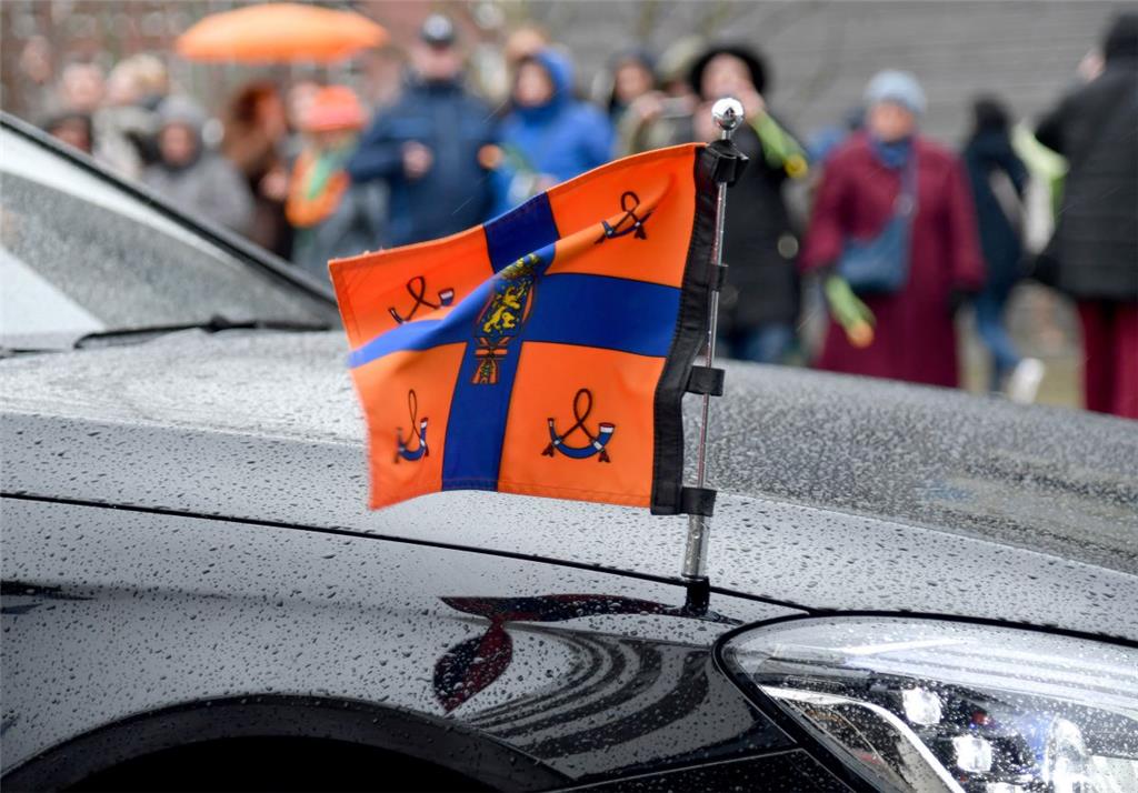 Die schönsten Fotos vom königlichen Besuch in Bremerhaven. Foto: Scheschonka