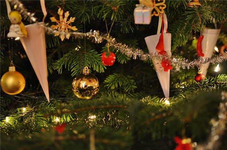 weihnachtsbaum-tanne-fichte-bremerhaven
