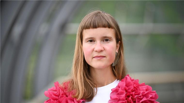 Reif für die Insel: Caroline Wahls „Windstärke 17“ Die Schriftstellerin Caroline Wahl veröffentlicht ihren neuen Roman „Windstärke 17“.