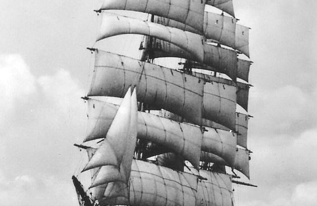 "Schulschiff Deutschland"