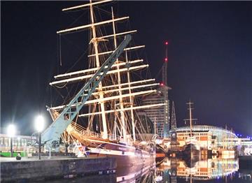 Die "Seute Deern" in Bremerhaven drohte am Freitag Abend zu sinken. 