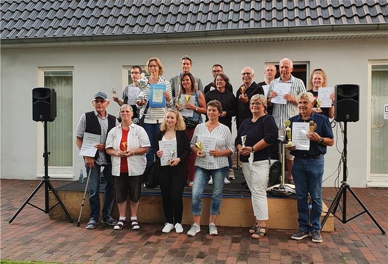 Wesermarsch: Zweimal um die Erde geradelt Die Sieger der Aktion Stadtradeln in der Wesermarsch.