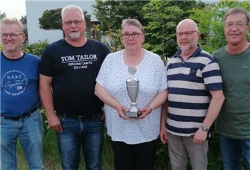 Die Siegermannschaft des SSV Nordenham (von links): Rolf Hecken, Stefan Trüper, Silvia Wittkowsky, Rainer Wittkowsky und Gerd Lange.