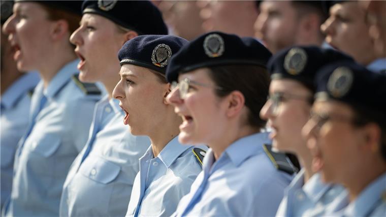 Pistorius zu Bundeswehr-Gelöbnis in Hannover erwartet Die Soldaten, die in Hannover ihr Gelöbnis sprechen werden, sind in Niedersachsen, Bremen und Rheinland-Pfalz stationiert. (Archivbild)