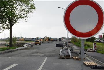Die Sperrung der B 212 – hier ein Blick von der Weserstraße – wird am Sonntagnachmittag aufgehoben.