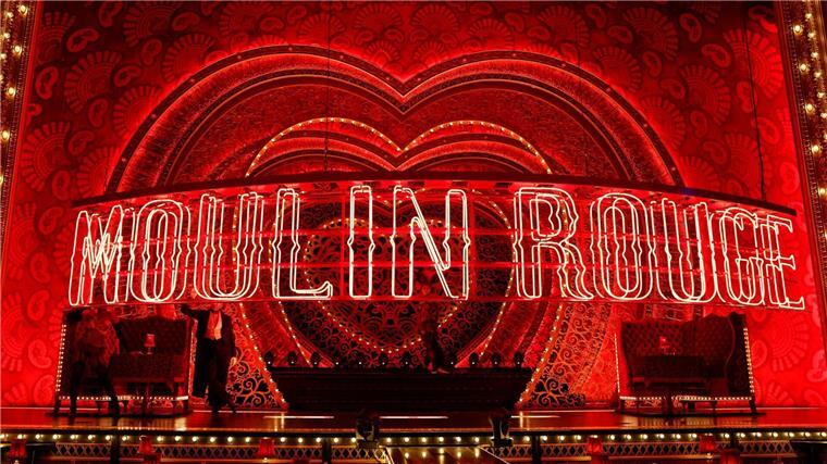 „Let’s Dance“ verlässt für Spezial-Ausgabe das TV-Studio Die Spezial-Show von „Let’s Dance“ soll in den Kulissen des Musicals „Moulin Rouge“ stattfinden.