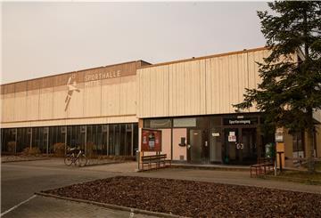 Die Sporthalle Mitte bleibt für Schulen und Vereine gesperrt. 