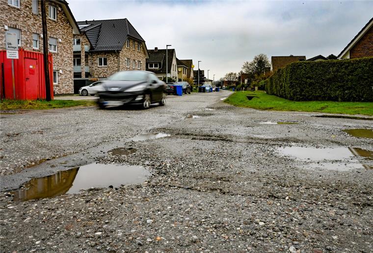 Schock für Anwohner: Bremerhavener sollen teure Fahrradstaße mitbezahlen Die Straße Langmirjen soll als Fahrrad-Achse erschlossen werden. An den Kosten sollen auch die Anwohner beteiligt werden.