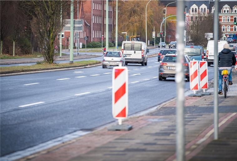 Sanierungsarbeiten an Stresemannstraße fast abgeschlossen Die Stresemannstraße hat teilweise einen neuen Belag erhalten. Die Arbeiten sind weitgehend fertig.