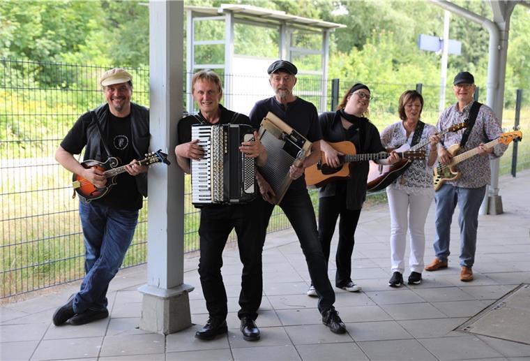 Ex-Bandmitglieder als Gäste Die Sundown Skifflers feiern ihren 30. Geburtstag und freuen sich auf viele schöne und fröhliche Konzerte mit ihren Fans.