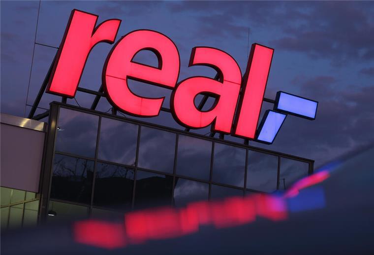 Supermarktkette Real meldet Insolvenz an - 62 Filialen betroffen Die Supermarktkette Real ist insolvent. Er vor einem Jahr hatte sich die Kette in „Mein Real“ umbenannt. Den gewünschten Erfolg hat es nicht gebracht.