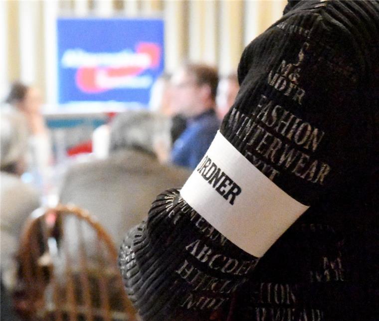 AfD schließt Journalisten vom Landesparteitag in Bremerhaven aus Die Teilnehmer des Landeparteitags der AfD wollten lieber unter sich bleiben. Medienvertreter wurden per Mehrheitsbeschluss bei vier Gegenstimmen ausgeschlossen. Foto Scheschonka