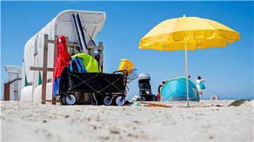 Die Temperaturen sollen heute noch einmal zwischen 31 und 39 Grad erreichen. (Archivbild)