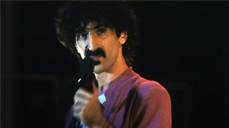 Älteste Tochter von Frank Zappa denkt über ihr Leben nach Die Tochter des US-Rockmusikers Frank Zappa (1940-1993) stand in seinem Schatten. (Archivbild)