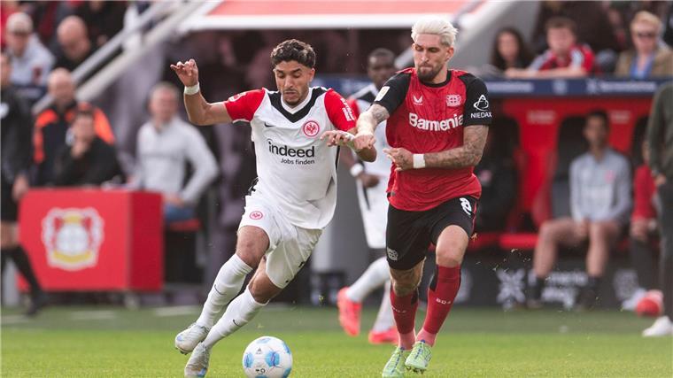 Die Torschützen Andrich (l) und Marmoush im Duell