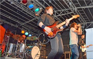 Die Tribute-Band Demons Eye beim Musiksommer im  Schaufenster Fischereihafen. Fo...