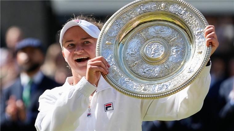 Wimbledon-Siegerin Krejcikova: Träume viel von Novotna Die Tschechin setzte sich im Finale gegen die Italienerin Jasmine Paolini durch.
