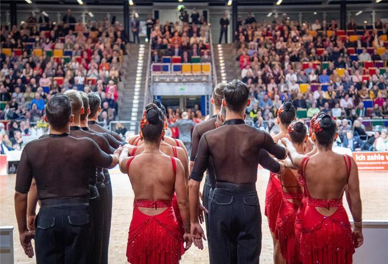 Stadthalle Bremerhaven: Kapazitätsbegrenzung würde den Sport treffen Tanzen in der Stadthalle