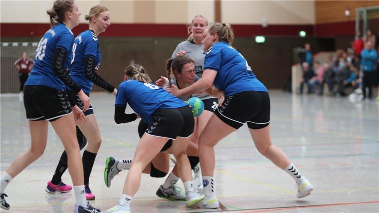 Frauen der HSG Unterweser feiern Sieg in Oldenburg HSG Unterweser gegen TvdH Oldenburg II in der Handball-Landesliga