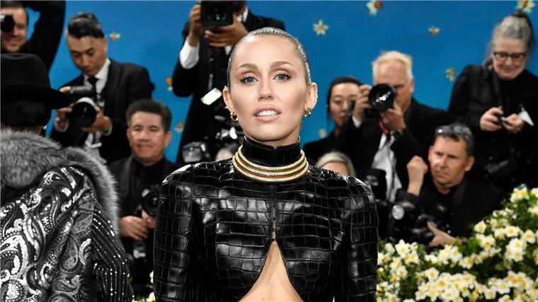 Eine Rockröhre wird erwachsen: Miley Cyrus mit neuem Album Die US-Sängerin wirkt erwachsen und selbstbewusst. (Archivbild)