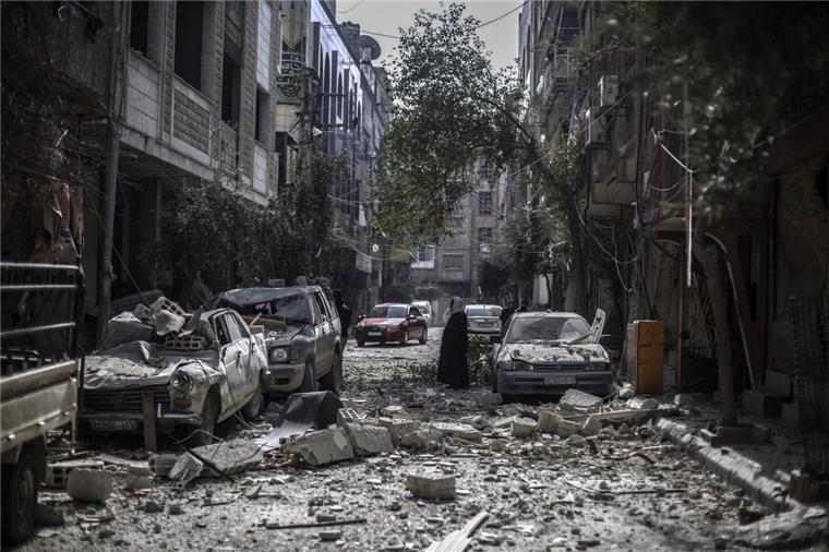 Termin für Feuerpause in Syrien steht Die USA und Russland haben sich auf die Bedingungen für eine Feuerpause im Bürgerkriegsland Syrien (hier Douma) geeinigt. +