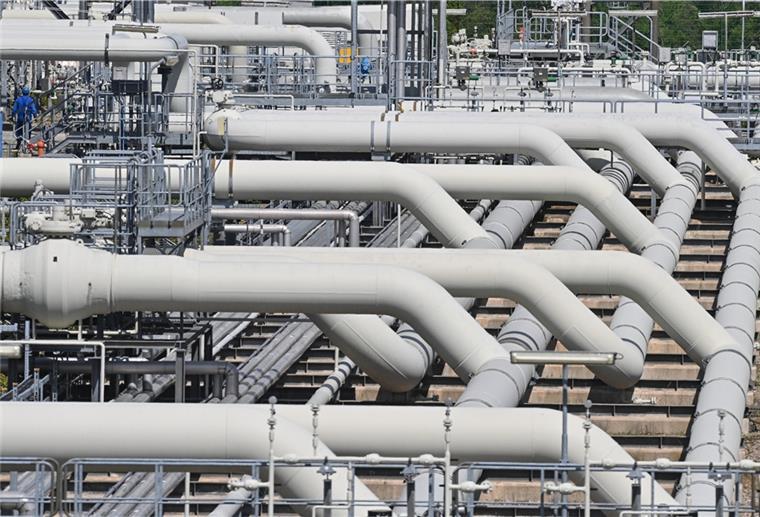 Studie: Deutschland ist Russlands größter Energiekunde Die Verdichterstation in Mallnow nahe der deutsch-polnischen Grenze übernimmt vorwiegend russisches Erdgas. Deutschland ist auch weiterhin stark von russischen Energie-Importen abhängig.