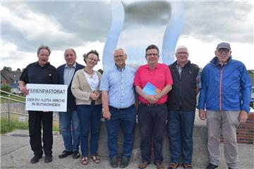 Die Vertreter der Butjenter Kirchengemeinden freuen sich, dass sie in diesem Jahr wieder ein Ferienpastorat anbieten können.