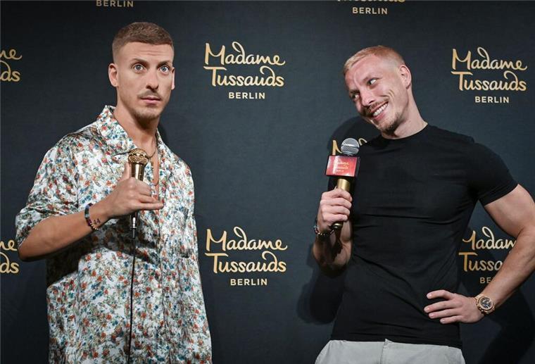 Die Wachsfigur von Felix Lobrecht steht jetzt bei Madame Tussauds in Berlin.